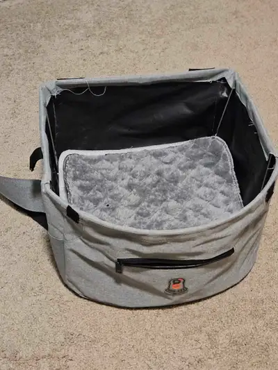 GOO-EEZ Foldable Car Booster Pet Seat, View more