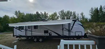 2018 Shadow Cruiser ID289RBS, 7700lbs dry weight, overall in great condition everything works as it...