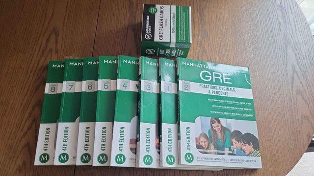 Manhattan Prep GRE  Set of 8 Strategy Guides and GRE Flash cards dans Manuels  à Région de Mississauga/Peel