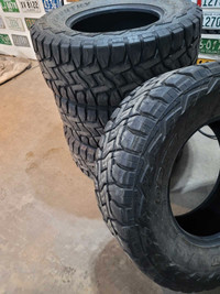 Toyo 35 inch tires 