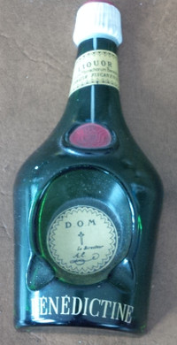 Vintage Benedictine Liquor Ash Tray, 7.5" Length, $15.