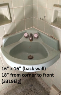 Vintage Bathroom Corner Sink Set - Green Porcelain/Cast Iron