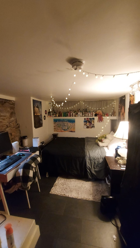 Fully furnished bedroom for rent in Room Rentals & Roommates in City of Halifax - Image 2