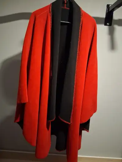 Women's winter capes RED/BLACK, View more