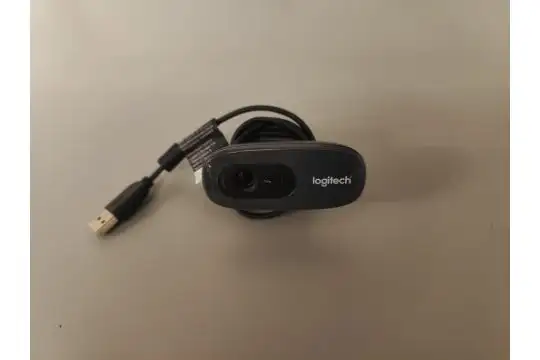 Dell Precision 5820 | W-2133 | P4000 | 64GB RAM | All Included in Desktop Computers in City of Montréal - Image 7