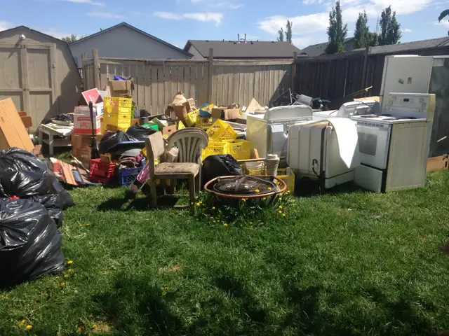 DUMP RUN/GARBAGE DISPOSAL/ JUNK REMOVAL SERVICES65561301016962122