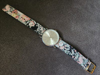 Women's watch with floral strap (by SPRING)