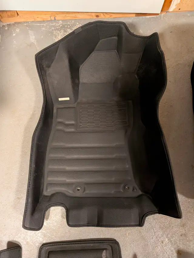Tapis PHANTOM par TUXMAT | 2019-2024 Subaru Forester in Other Parts & Accessories in Laval / North Shore - Image 3
