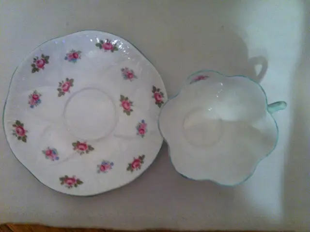 SHELLEY CUP AND SAUCER 1344N in Arts & Collectibles in Barrie - Image 5