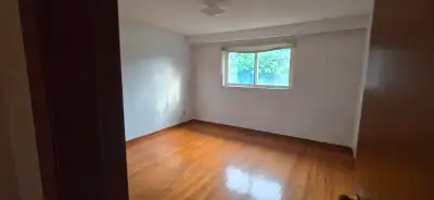 3-Bdr Apt with Balcony, Parking & Spacious Rooms