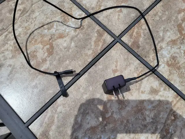 Cell charger & 3 foot cord in Cell Phone Accessories in Kingston - Image 6