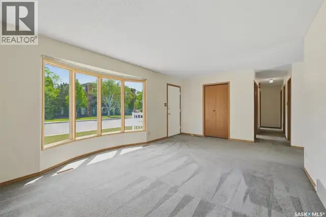 3 Bedroom Mainfloor House for Rent