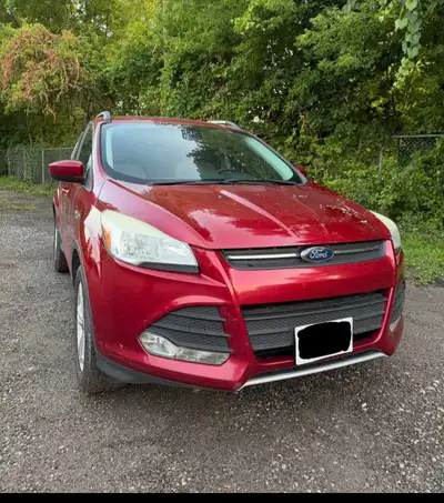 2013 Ford Escape SE 1.6L 4 cylinder $3900 Automatic 232000 Transmission perfect Engine perfect Brand...