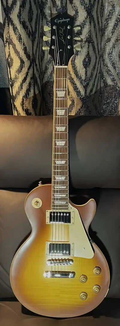 Epiphone 1959 Les Paul Standard outfit, View more