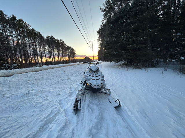 2013 polaris pro rmk 800 155” *Brand new Crate Motor* dans Pièces et accessoires pour motoneiges  à Thunder Bay - Image 2