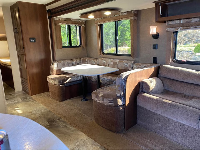 2015 Jayco Jay Flight Travel Trailer (Model 29QBSL) in Travel Trailers & Campers in Bridgewater - Image 4