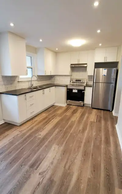 Room for Rent in Scarborough Bungalow