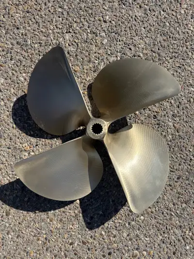 16.5x15V 1-1/8th inch. Spline. Professionaly rebuilt by Prop Masters Airdrie. Was on a 2022 Master C...