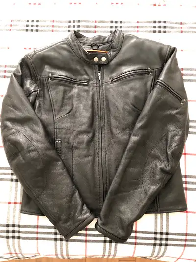 First Classics motorcycle leather jacket Women’s size L, View more