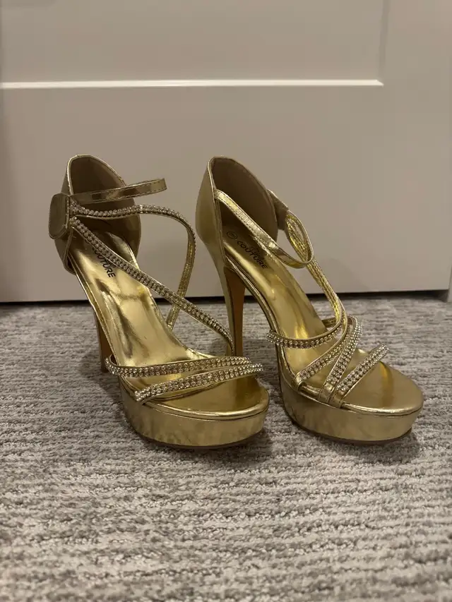 Gold High Heels in Women's - Shoes in Calgary - Image 3