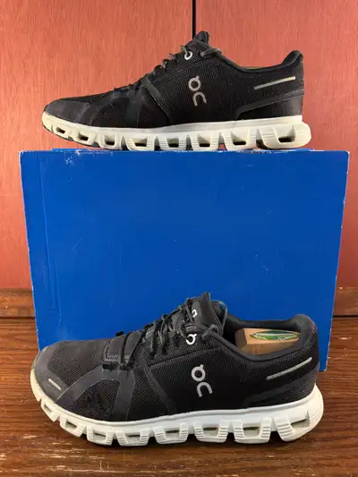 On Cloud 6 Black White Athletic Shoes Men’s Size US 9, View more