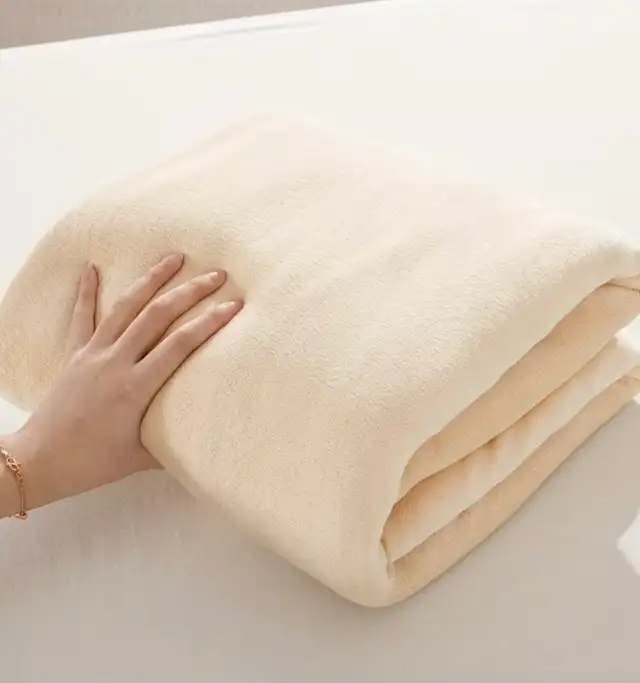 NEW Milk Velvet Flat Sheet | Ultra Soft & Warm | Cream White in Bedding in Ottawa - Image 5