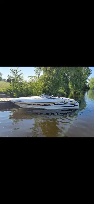 Glastron Carlson 23 powered by a fully rebuilt Mercruiser 502 big block. The engine has around 100 h...