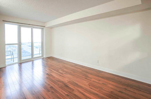 2 Bed 2 full-bath condo for rent in Scarborough. Kennedy/401 in Long Term Rentals in City of Toronto - Image 2