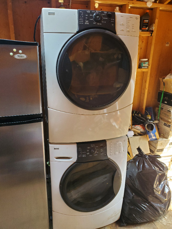 KENMORE 27" WHITE FRONTLOAD STACKABLE WASHER ELECTRIC DRYER SET | Washers &  Dryers | Mississauga / Peel Region | Kijiji