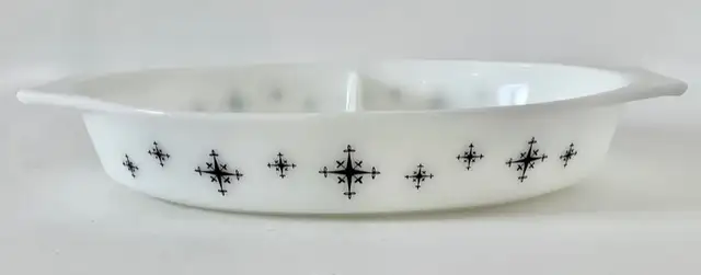 Antiquity 1959. PYREX Plate Collection Snack Server "Compass"634369696936991212