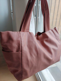 98% New Real Leather Big Hand Bag