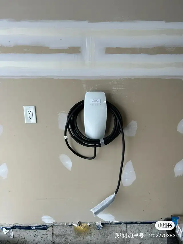 Fully licensed and insured Master electrician 534371510308710401
