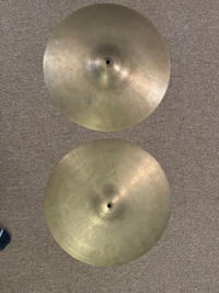 Vintage Cymbals 18” - Cracked