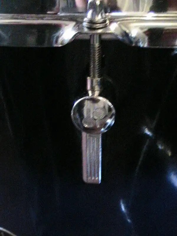 SONOR Pro Series Drums 5Pce.."HIGH GRADE PURE CANADIAN MAPLE" in Drums & Percussion in Windsor Region - Image 5