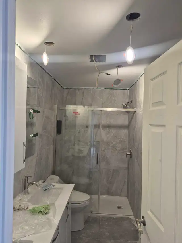 Building Painter (Need a Painter? Better Call Ash!)558834085800847365