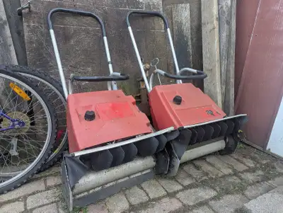 Toro S200 Snow-throwers, View more