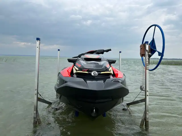 2019 Sea-Doo RXT-X 300 in Personal Watercraft in Prince Albert - Image 3