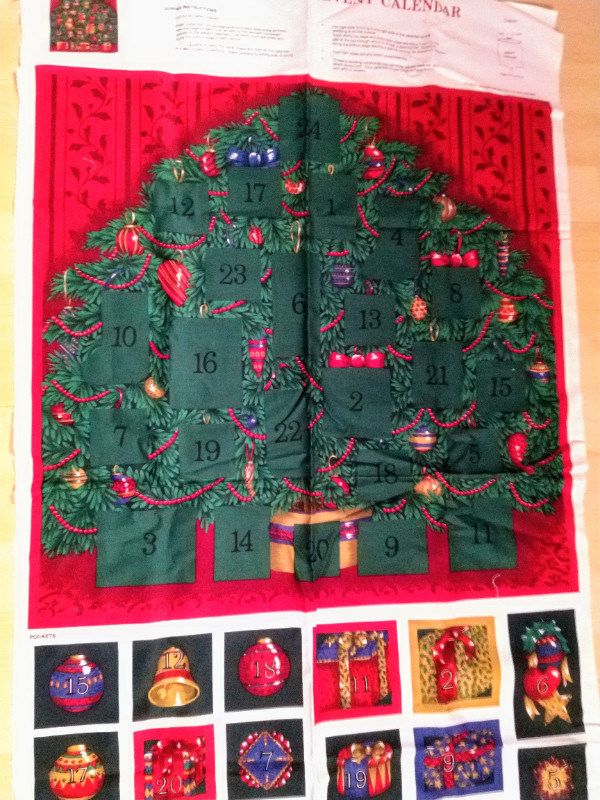 NEW, Fabric Panel Advent Calendar Christmas Tree in Hobbies & Crafts in Oakville / Halton Region - Image 3