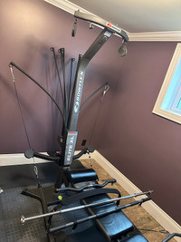 Bowflex elite XL with accessories and floor mat