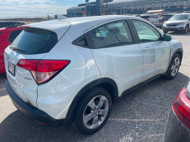 Honda Hrv 2016 Awd — photo 2