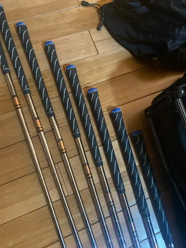 LH Mizuno T-Zoid Sure Irons 3-9+PW and golf bag62864364837761122