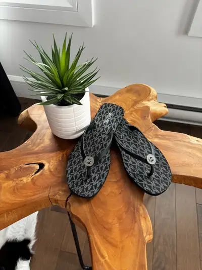 Sandale style Flip Flop MK, View more