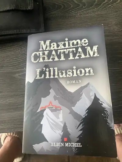 Livres de poche en français, View more
