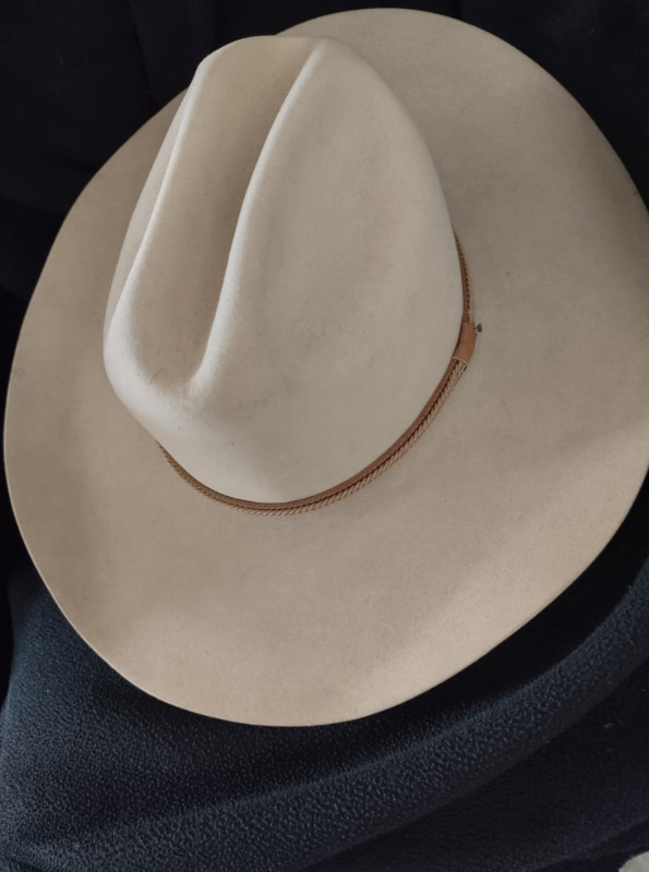 Justin Men's 6X Western Felt Hat, Excellent Cond. -- Yorkton in Men's in Regina - Image 2