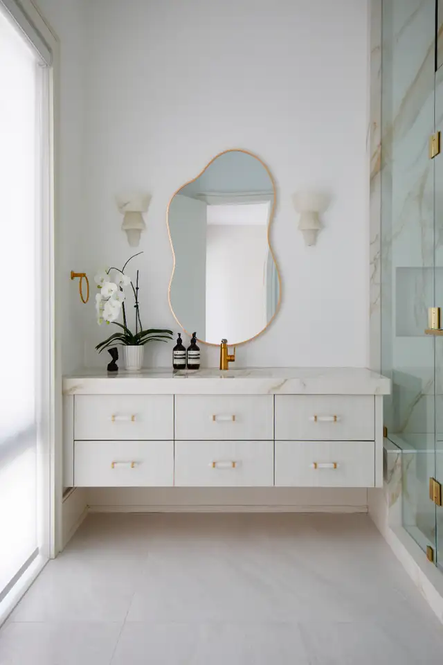 Kitchen & Bathroom Renovations in Renovations, General Contracting & Handyman in City of Toronto - Image 9