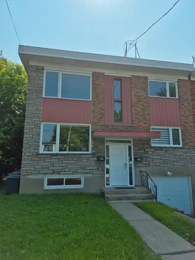 Un beau 5 1/2 à louer à Laval