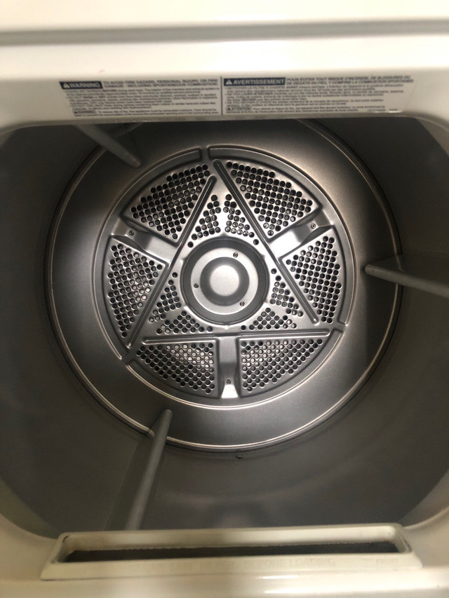 Laveuse-sécheuse superposée/Stacked Washer-Dryer Combination dans Laveuses et sécheuses  à Ville de Montréal - Image 3