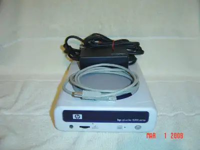 CD WRITER EXTERNAL HP 8200 SERIES, View more