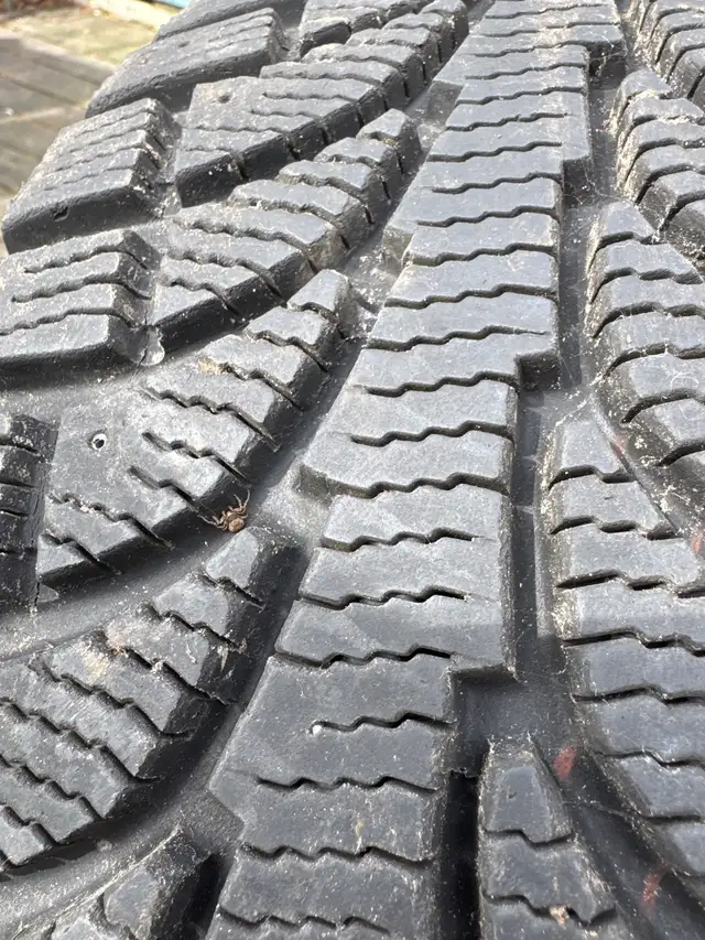 2x Toyota Highlander winter tires  225/70R16 M+S - exchange for  in Tires & Rims in City of Toronto - Image 4