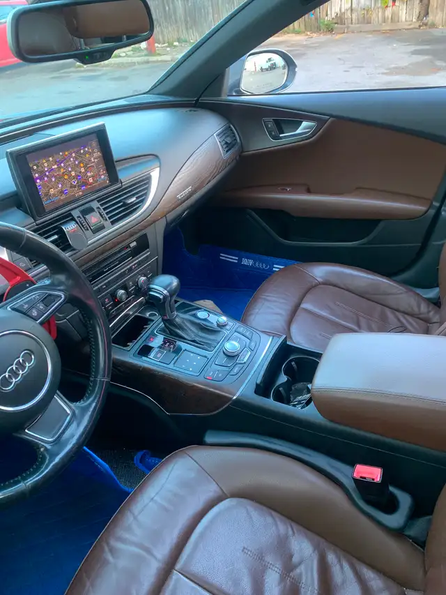 2012 AUDI A7 3.0596423598156687363